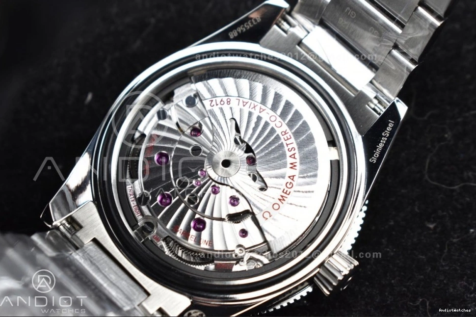 300 Bracelet 1060 Heritage 1:1 Super Tailored on Seamaster SS Edition Black Best Dial VSF Clone A8912 0518